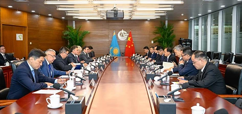 KMG and CNOOC Discuss Prospects for Bilateral Cooperation