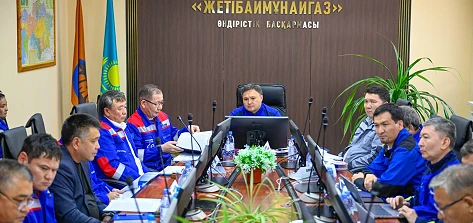ҚМГ басшысы Өзенмұнайгаз және Маңғыстаумұнайгаз кен орындарында өндірістік жиын өткізді